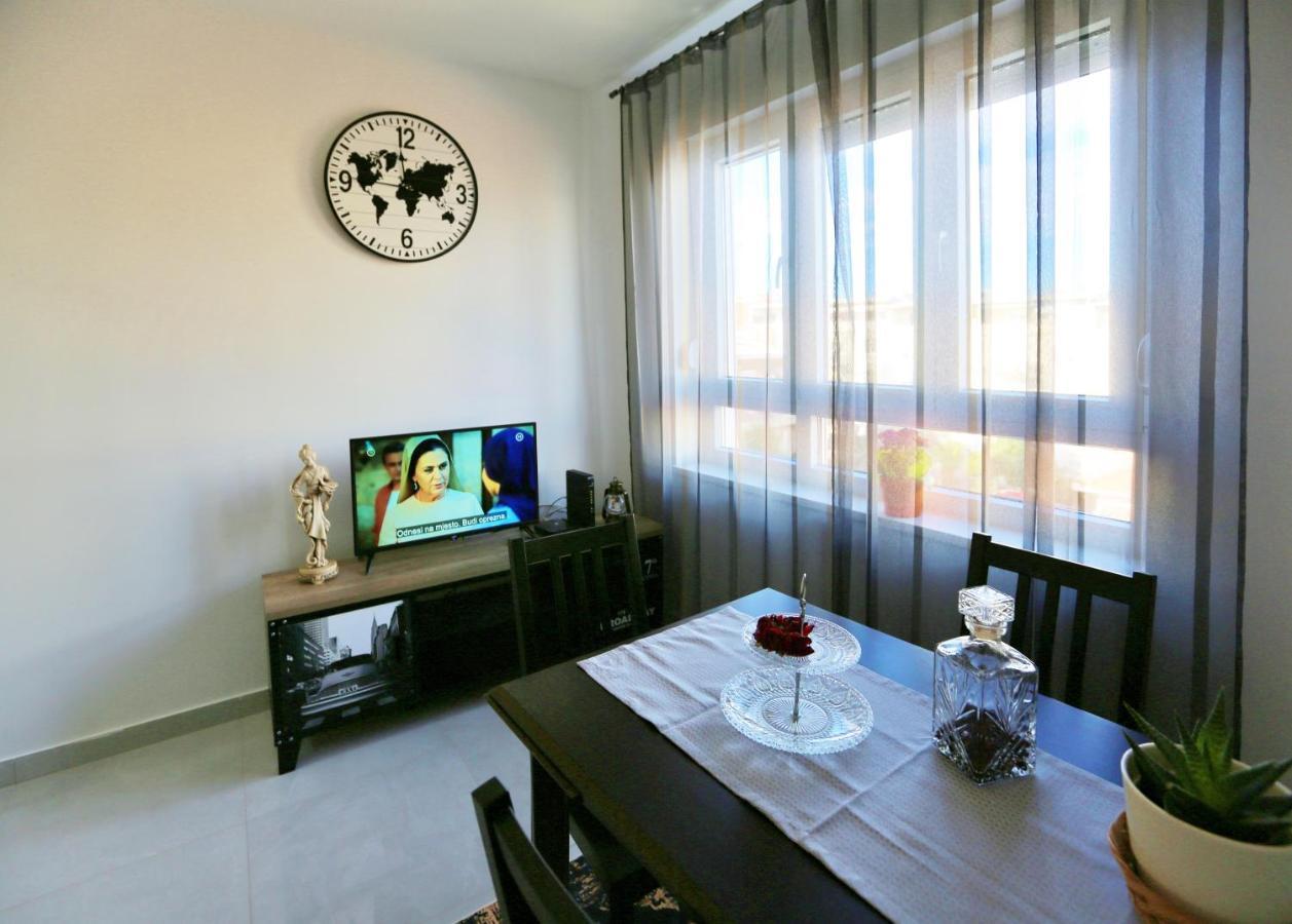 New Studio Apartman Emda U Centru Splita ภายนอก รูปภาพ