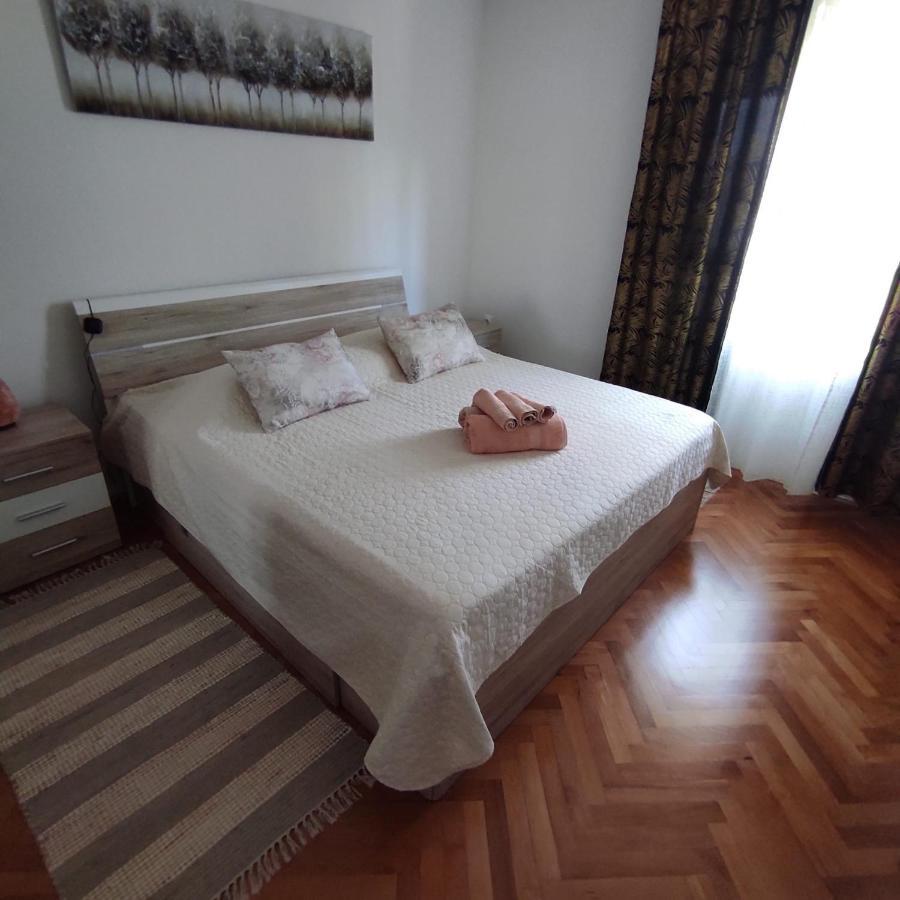 New Studio Apartman Emda U Centru Splita ภายนอก รูปภาพ