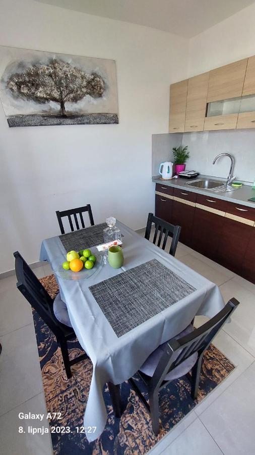 New Studio Apartman Emda U Centru Splita ภายนอก รูปภาพ