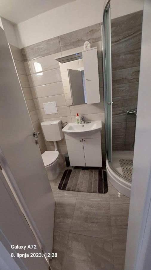New Studio Apartman Emda U Centru Splita ภายนอก รูปภาพ
