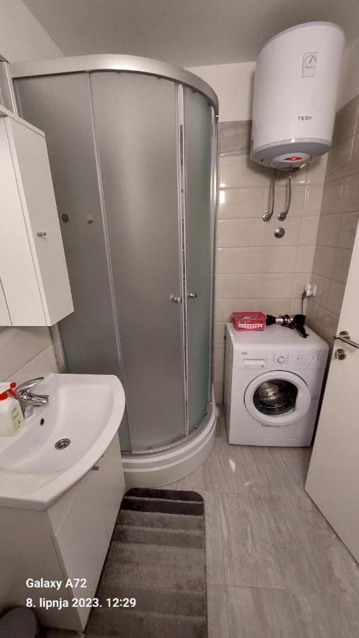 New Studio Apartman Emda U Centru Splita ภายนอก รูปภาพ